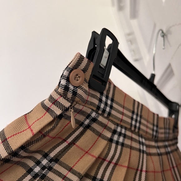 🤎 Plaid Preppy Schoolgirl Mini Skirt, Sz M - Picture 5 of 6
